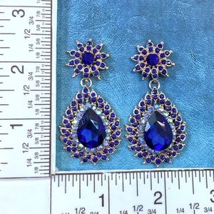 Cherryl’s Jewelry - Dark Blue Austrian Crystal Chandelier Earrings Cherryl’s Jewelry - Dark Blue Austrian Crystal Chandelier Earrings